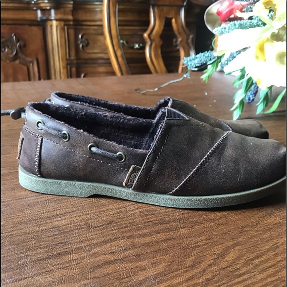 EUC Bobs leather slip ons - Picture 8 of 8